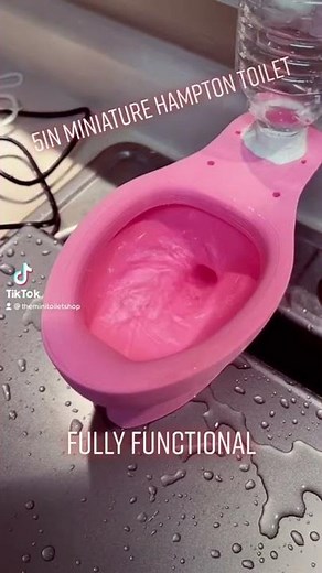 🚽 Miniature Hampton Toilet