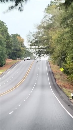 Diana (@dianastravels)’s videos with Aces - The Something Specials & Taylor Olin