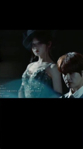 黄霄雲张远合唱《夜的第七章》真的绝了啊俩人唱出悬疑大片既视感，空灵嗓音+叙事声线的碰撞真的封神了啊 #huangxiaoyun #suspense #singer #livemusic #周杰倫