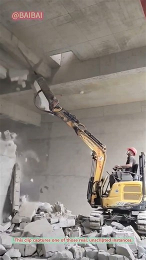 Demolition Worker's Quick Reflex Save | Safety Moment