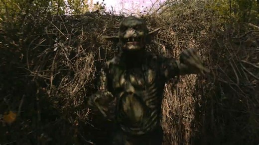 5.1K views · 77 reactions | The Mansion is open a couple extra days as the season draws to a close, and the creatures are VERY excited for all the extra screams! Get your tickets NOW and see what all the screaming is about! www.hellsgate.com | HellsGate Haunted House | Facebook