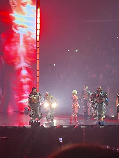 Sarah Tonin on TikTok