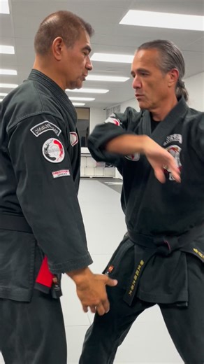 Practice focuses on using motion principles—not aggression. Manipulating without injury takes control—dialing back power, switching weapons, and shifting targets. Delivery can always be adjusted to land accurately. #Kenpo #KenpoKarate #MartialArts #SelfDefense | Larry Kongaika Kenpo Ikka