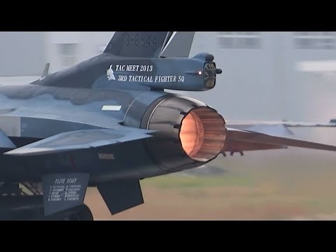 入間基地 航空祭 2013 F-2 戦競スペシャルマーキング 帰投