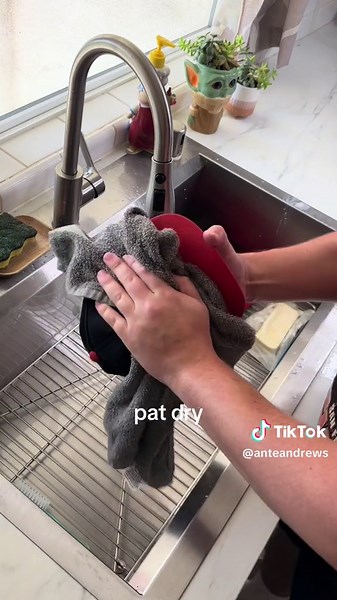 Restoring Vintage Hats: A Step-by-Step Guide