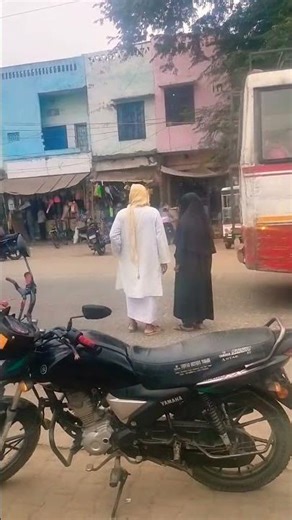 rasta cast karte samay logon ki