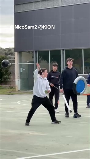 Sant Jordi 2024: Celebrando Tradiciones con Humor