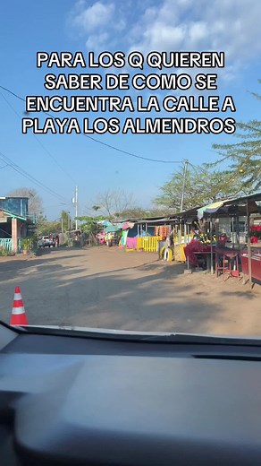 Calle Rural a Playa Los Almendros, El Salvador
