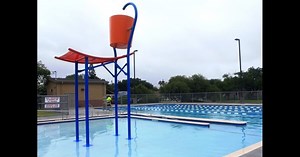 City kicks off summer season at pools, splash pads