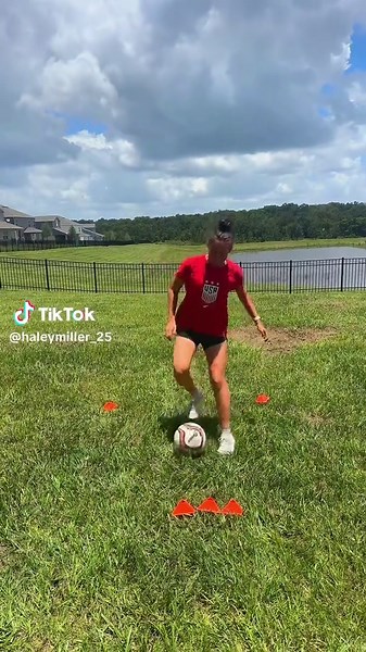 FLOW🤣 #soccer #soccertiktok #fyp #foryoupage #soccerskills | Soccer