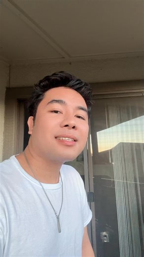 them: Do you speak Spanish ? me: 🫣 | Ginoong Ostan