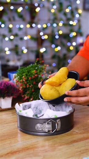 Golden, cheesy, and full of flavour! 🥔🍄 This Eggless Mushroom Quiche with a crispy potato crust is the perfect comfort meal — no pastry, no fuss, just wholesome goodness baked to perfection! 😍✨ #MushroomQuiche #EgglessBaking #PotatoCrustQuiche #VegetarianRecipes #ComfortFood #EasyBakes #CheesyGoodness (keywords: eggless quiche, mushroom recipe, potato crust tart, healthy baked dish, vegetarian comfort food) | Chef Jaspreet Singh