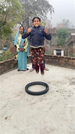 Introducing the "VitaWear SmartBand," a next-generation wearable gadget🎉