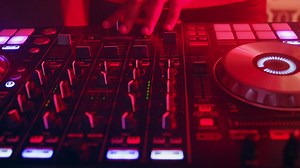 5K views · 31 reactions | Want to turn music from a hobby to a career? Our mastering is proven to increase the amount of streams of any song. Created by Grammy Winners, Built for Musicians, Used by Legends. 1. Upload > 2. Preview > 3. Download. Try it FREE, now. > https://eMastered.com | eMastered | Facebook