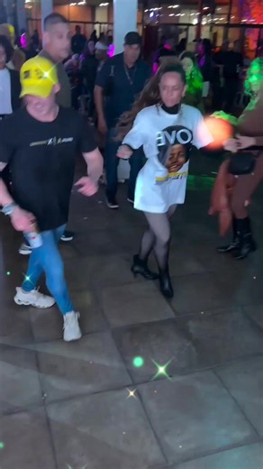 Flashback Anos 70 80 90 - Mix Disco e Dance para Dançar