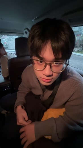 Dance Trends: I'm Not Cute Anymore Challenge