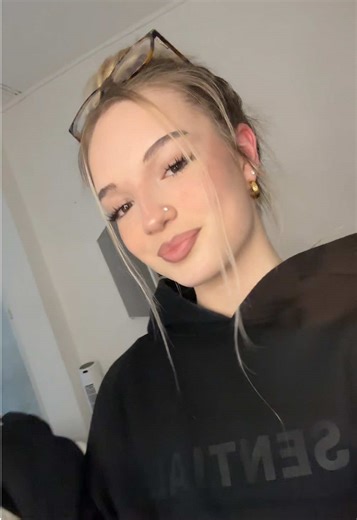 #foryoupage #trend #fyp #AKON