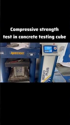 Compressive strength test in concrete testing cube