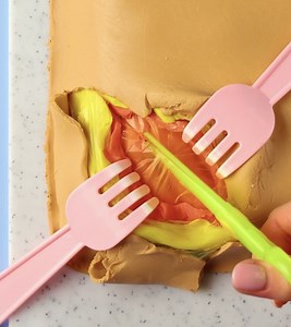 108K views · 115 reactions | Recreating an appendicitis surgery using clay | 5-Minute MAGIC | Facebook