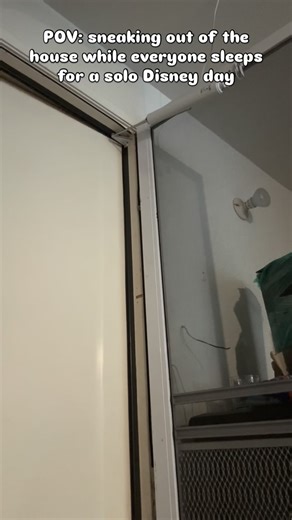 Taking a mental health morning for myself at my happy place! Sorry kids and hubby-at least you’ve got each other! #soloDisneyday #mentalhealthbreak #happyplace #magicalmoments #Disneyadult | Ordinarymagicallife