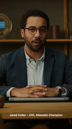 No matter what work throws your way, with Teamwork Collection, your team stays on track. And with Jira and Loom’s AI-powered project tracking and notetaking, who needs a pen cup anyway? | Atlassian