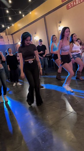San Diego Line Dance - Off The Chain