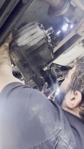 Pulling a Chevy K1500 Transfer case to install with my LS going into the jeep! | Michael Martinez