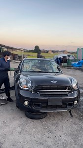 Mini Cooper SD crossover halfcut for export is ready 🇯🇵🇯🇵 #japan #usedcars #reels | Japan vehicles
