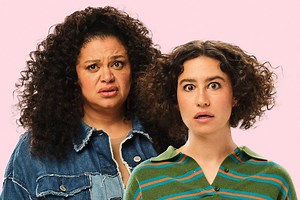 Stream It Or Skip It: ‘Babes’ on Hulu, Ilana Glazer's endearingly crass baby-mama comedy