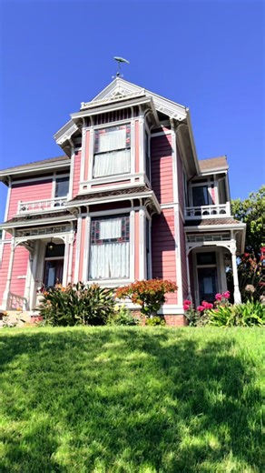 Discovering the Charmed House in Los Angeles