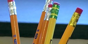 Education roundup: Students get $2K scholarships, help others