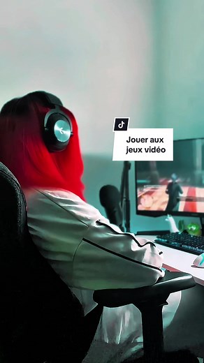 TWITCH : Qween_nono Pourquoi toi tu joues aux jeux vidéo ? 🎮 #gaming #jeuxvidéo