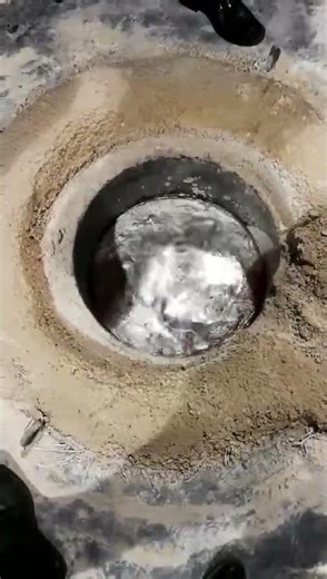 How Magnetic Mixing Enhances Aluminum Melting in KGPS Power Induction Furnace#inductionfurnace