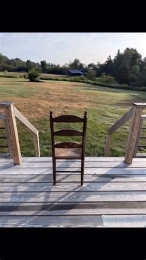 This is a little melancholy piece about the beauty of a simple life … it features a broken instrument that gets a new life with the sparrows. Maine is sparse. Things don’t go to waste in my small lobstering village. It’s a beautiful way to live simply and artfully. #maine #artistsoninstagram #andreaboff #guitar | Andreaboffgallery.com