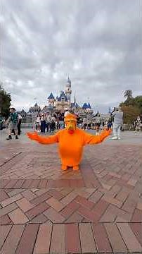 Let it grow ‪@DisneyParks‬ #lorax #thelorax #memes #prank #funny #letitgrow #disneyland #disney #lol