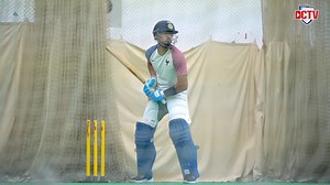 438K views · 38K reactions |  | Shreyas Iyer training hard and getting back in the groove has us as excited as a kid 朗 #YehHaiNayiDilli | Delhi Capitals | Facebook