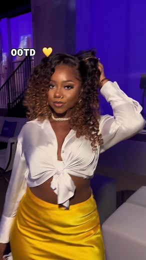 Stylish Outfit of the Day Inspiration