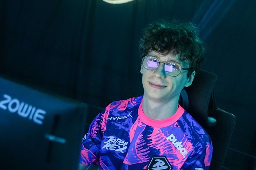 something's Valorant settings (2024): Crosshair, sensitivity, and more