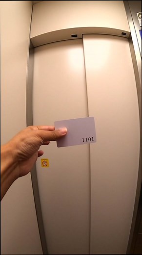 大阪のカラオケやり放題ホテル【最安価格】防音室6人部屋で楽しむ