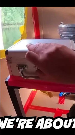 Surviving On A Floating Box Fort City