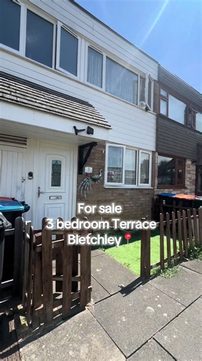 3-Bedroom Terrace for Sale in Bletchley MK2 — £260,000
