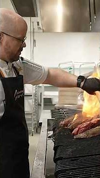 Feeding a stadium of over 30,000 fans #shorts #tennis