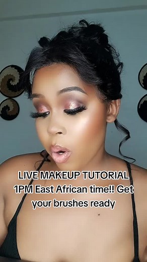 The relationship I have with the Malimali guys!! They wait for you to start the live then bam!! #rosinasharon