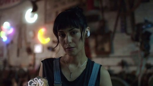 Bose QuietComfort Earbuds TV Spot, 'World-Class Canceling Noise' Song by Black Pumas