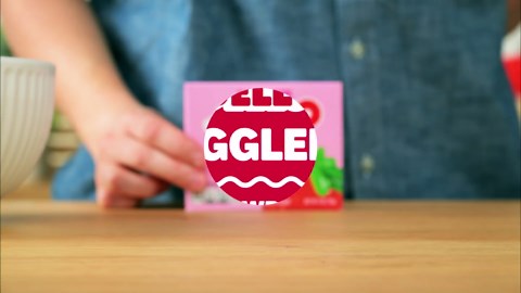 Jell-O Strawberry Gelatin Dessert Mix, Family Size, 6 oz Box