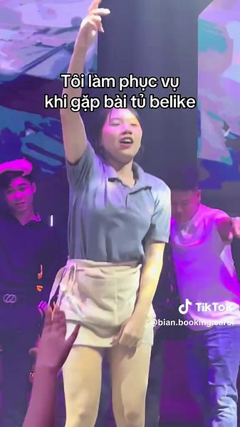 Những Khoảnh Khắc Hài Hước Tại Đà Nẵng