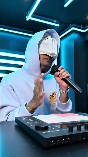 Last 3 shows as a dj 🥹