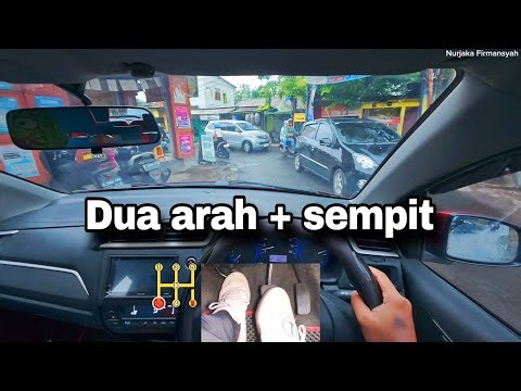 KUNCINYA PELAN + NENGOK ‼️ Tutorial mobil manual melalui jalan sempit dua arah