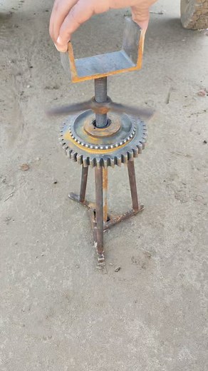 4M views · 36K reactions | Homemade Car Jack #tools #homemadetools #reelsfyp | Undiscovered ideas and projects | Facebook