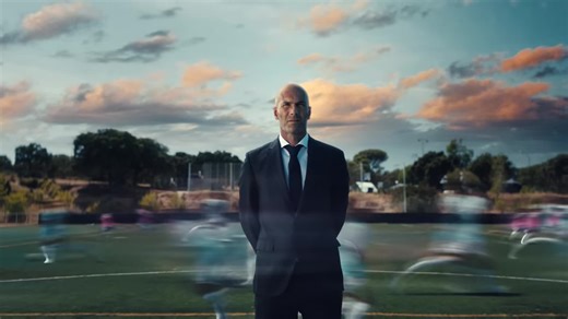 Official Launch Trailer 1 video - FIFA 22